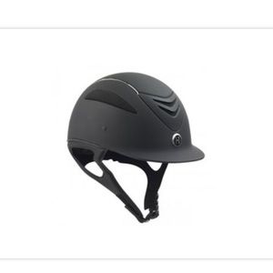 one k matte black defender helmet